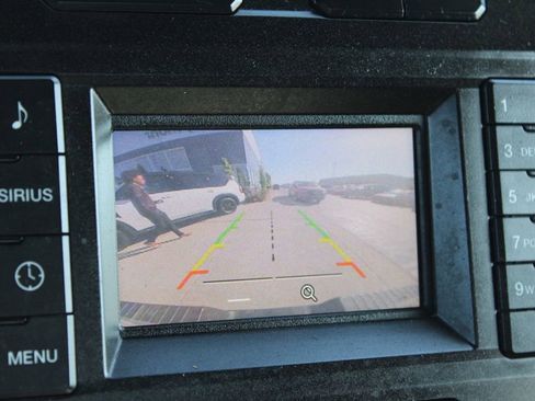 Used 2016 Ford F150 XLT w/ Equipment Group 301A Mid image 32