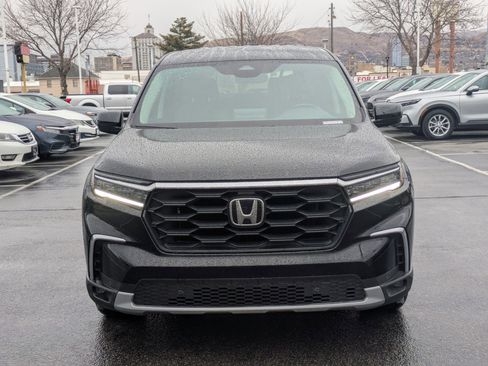 Certified 2025 Honda Pilot EX-L image 11