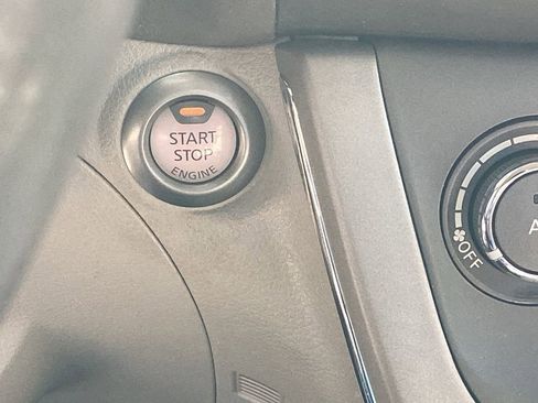 Used 2013 Nissan Sentra SV w/ Driver Pkg image 34