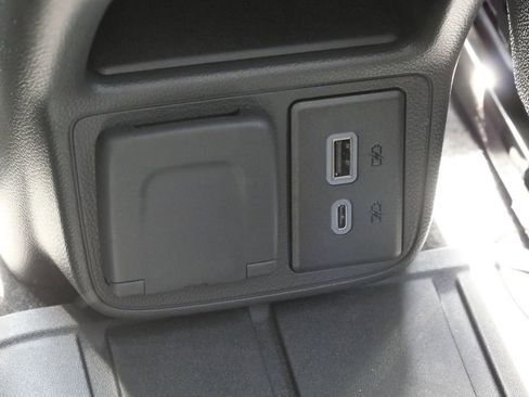 New 2026 Buick Encore GX Avenir w/ Avenir Technology Package image 39