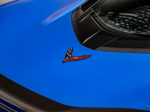 Used 2024 Chevrolet Corvette Z06 w/ Z07 Performance Package RWD image 20
