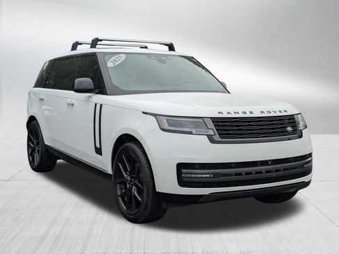 Used 2025 Land Rover Range Rover Long Wheelbase SE AWD/4WD image 7