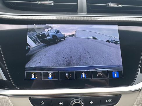 Used 2022 Buick Encore GX Essence w/ Advanced Technology Package image 23