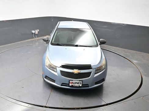 Used 2012 Chevrolet Cruze LS FWD image 39