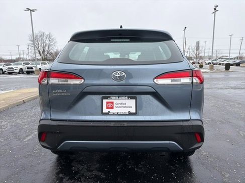 Certified 2023 Toyota Corolla Cross L image 6