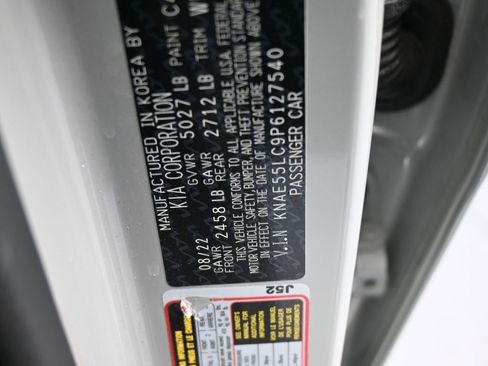 Used 2023 Kia Stinger GT2 w/ Option Group 015 image 16