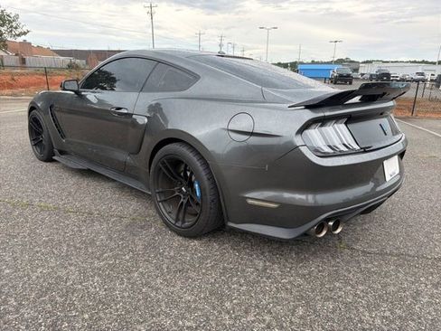 Used 2016 Ford Mustang Shelby GT350 w/ Technology Package RWD image 5