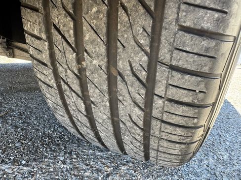 Used 2019 Maserati Levante AWD/4WD image 9