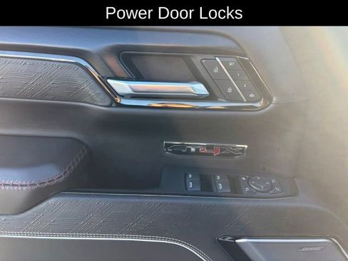 Used 2023 GMC Sierra 1500 AT4X image 21