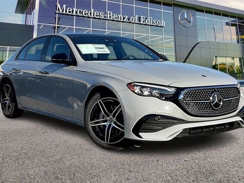 New 2026 Mercedes-Benz E 350 4MATIC Sedan image 1
