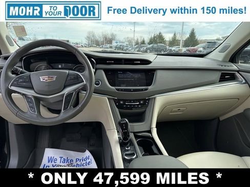 Used 2021 Cadillac XT5 Premium Luxury image 34