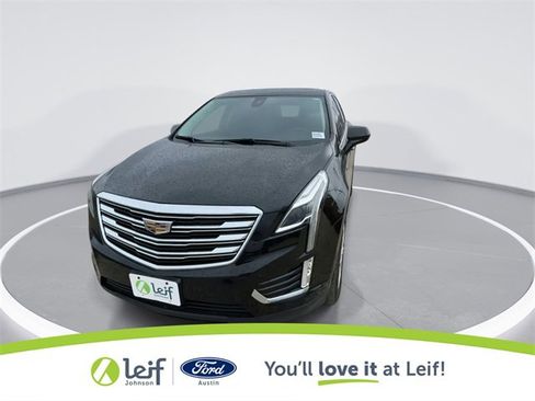 Used 2017 Cadillac XT5 Premium Luxury image 4