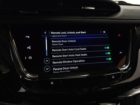 Used 2023 Cadillac XT6 Premium Luxury w/ Technology Package AWD/4WD image 28