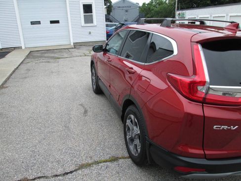 Used 2017 Honda CR-V EX image 10