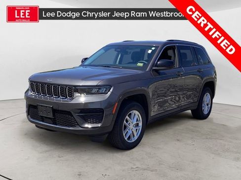 Used 2023 Jeep Grand Cherokee Laredo X AWD/4WD image 1