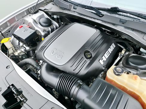 Used 2016 Dodge Charger R/T w/ Plus Group image 22