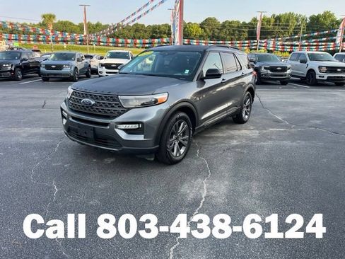 Used 2023 Ford Explorer XLT w/ Equipment Group 202A RWD image 33