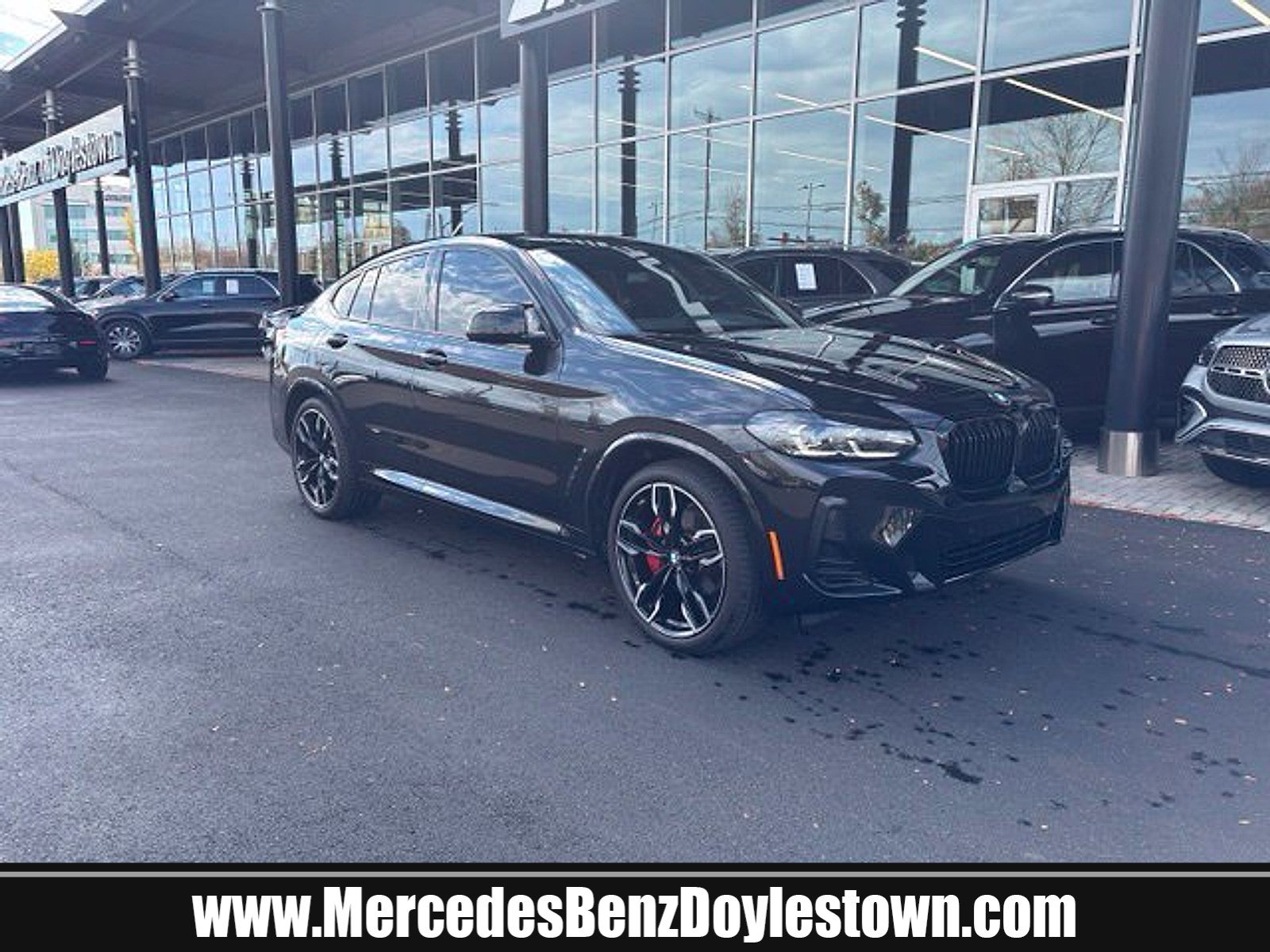 Used 2022 BMW X4 M40i w/ Premium Package AWD/4WD image 1