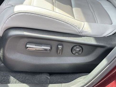 Used 2019 Honda CR-V EX-L image 19