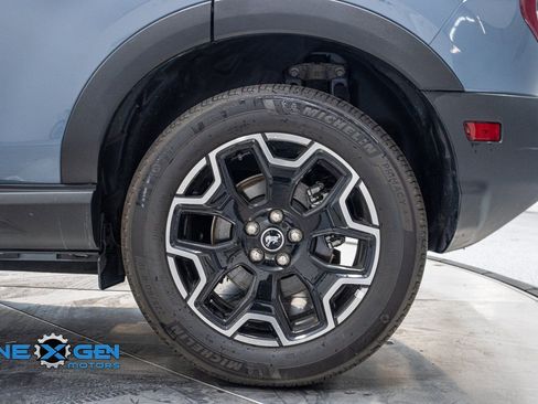 Used 2025 Ford Bronco Sport Outer Banks w/ Outer Banks Tech Package+ image 42