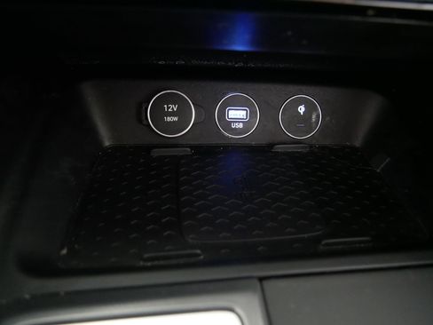 Used 2024 Genesis G70 3.3T Advanced w/ Sport Prestige Package image 30