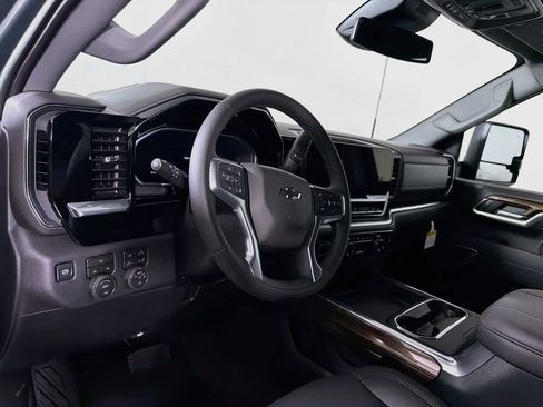 New 2026 Chevrolet Silverado 3500 LT w/ Trail Boss Package AWD/4WD image 9
