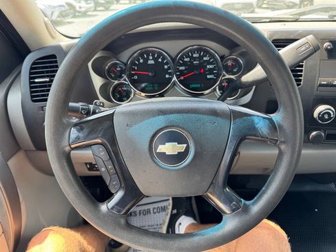 Used 2014 Chevrolet Silverado 3500 W/T image 14