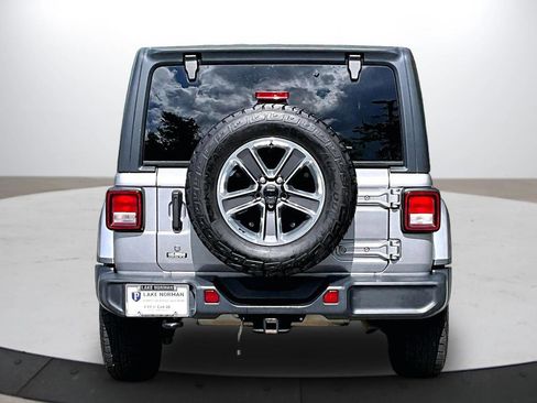 Certified 2020 Jeep Wrangler Unlimited Sahara AWD/4WD image 8