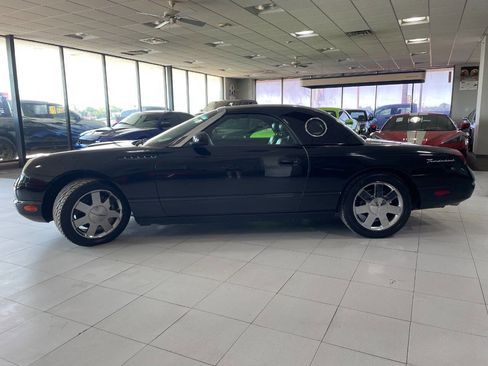 Used 2002 Ford Thunderbird Deluxe image 4