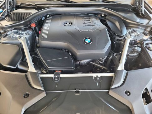 Used 2023 BMW 530i xDrive w/ Premium Package AWD/4WD image 13