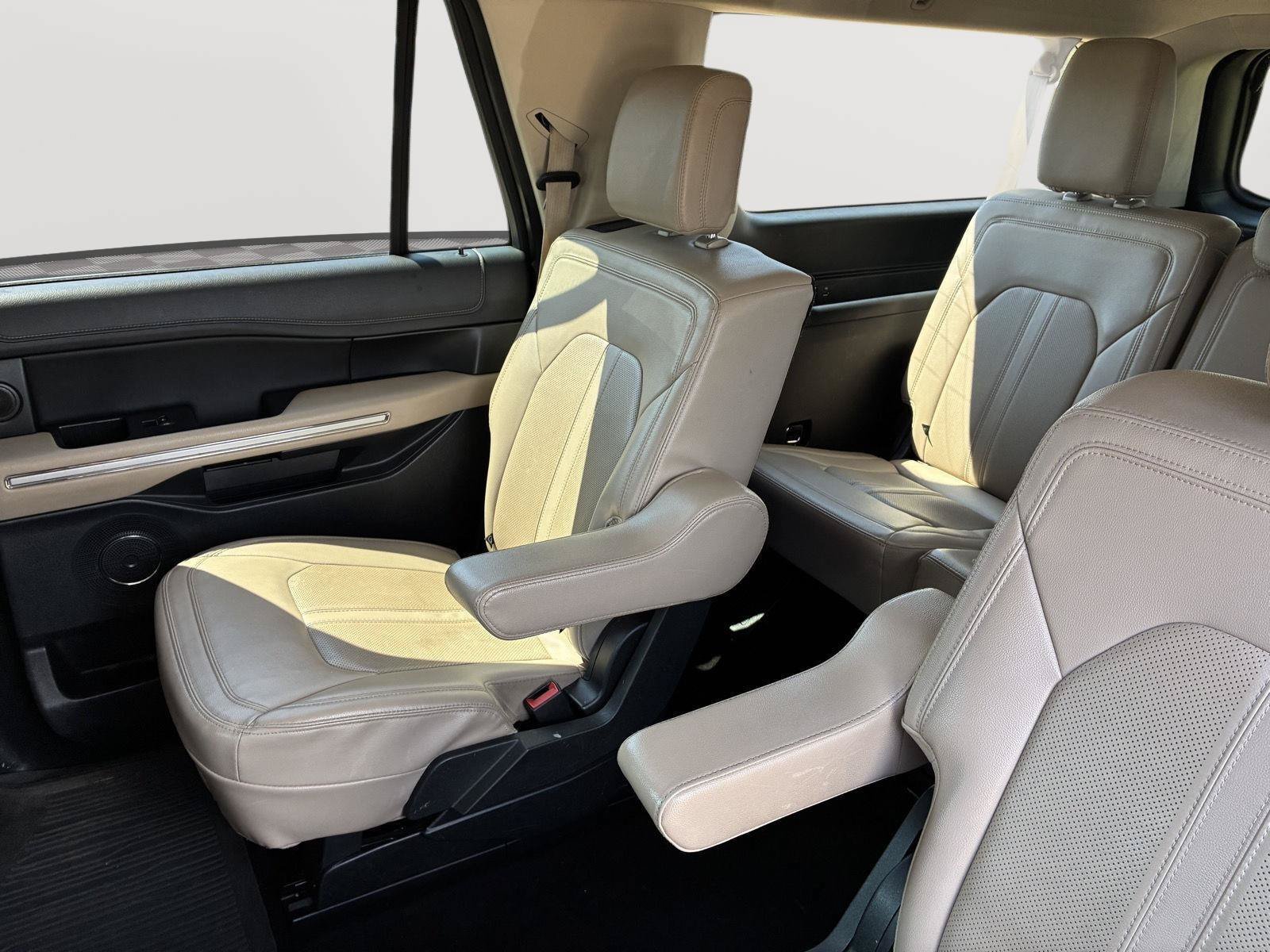Used 2022 Ford Expedition Max Limited RWD image 25