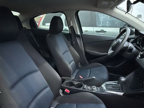 Used 2016 Scion iA image 7