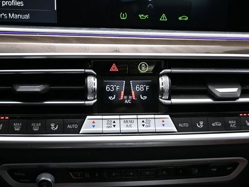 Used 2023 BMW X5 xDrive40i w/ Parking Assistance Package image 29