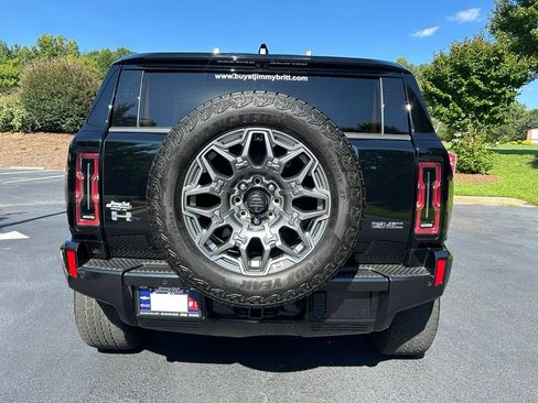 Used 2025 GMC Hummer EV 3X AWD/4WD image 25