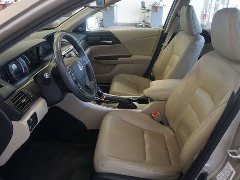 Used 2015 Honda Accord EX-L image 21