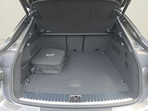 New 2025 Porsche Cayenne E-Hybrid image 24