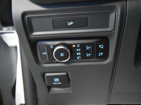 New 2026 Ford F150 XLT w/ Equipment Group 302A MID image 6