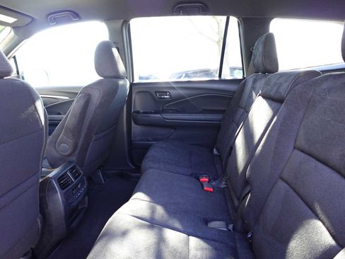 Certified 2022 Honda Pilot Sport image 26