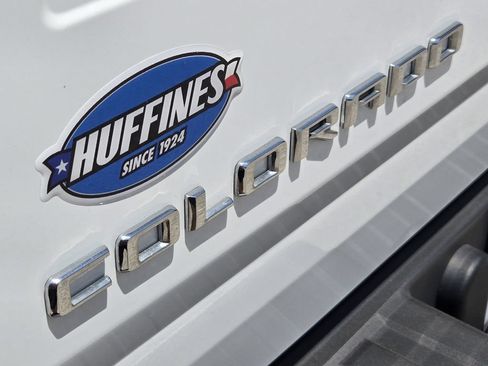 Used 2022 Chevrolet Colorado LT w/ Fleet Safety Package RWD image 10