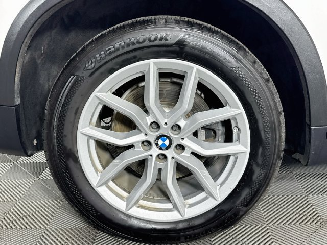 Used 2020 BMW X5 xDrive40i w/ Premium Package AWD/4WD image 30