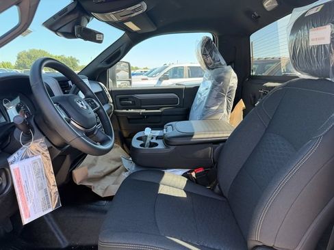 New 2026 RAM 4500 Tradesman AWD/4WD image 15