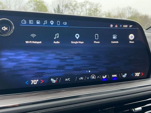 Used 2025 Chevrolet Tahoe LT image 15