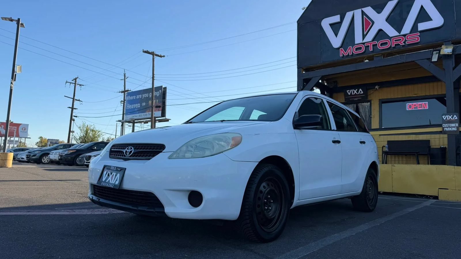 Used 2006 Toyota Matrix XR FWD image 1