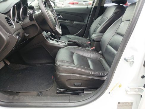 Used 2015 Chevrolet Cruze LT FWD image 12