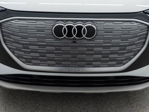 Used 2022 Audi Q4 e-tron Prestige image 44