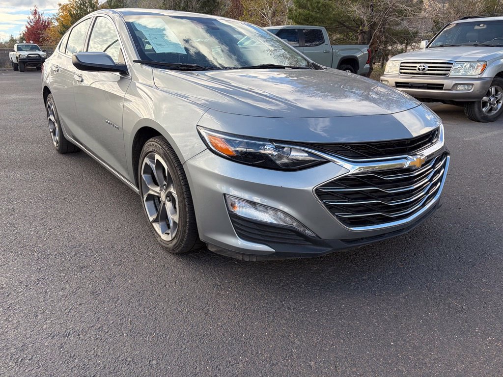 Used 2024 Chevrolet Malibu LT FWD image 1
