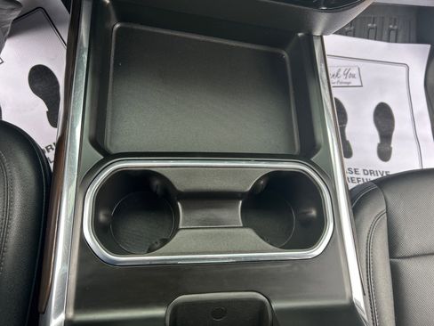 Used 2024 GMC Sierra 2500 SLT w/ SLT Premium Package image 30