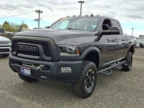 Used 2018 RAM 2500 Power Wagon w/ Leather & Luxury Group image 5