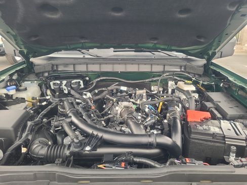 Used 2024 Ford Bronco Wildtrak AWD/4WD image 21