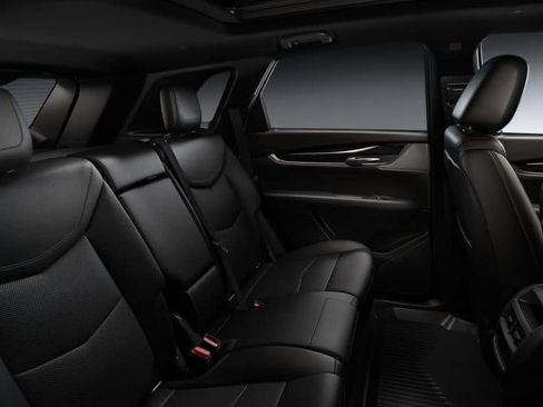 New 2026 Cadillac XT5 Premium Luxury w/ LPO, Floor Liner Package image 30